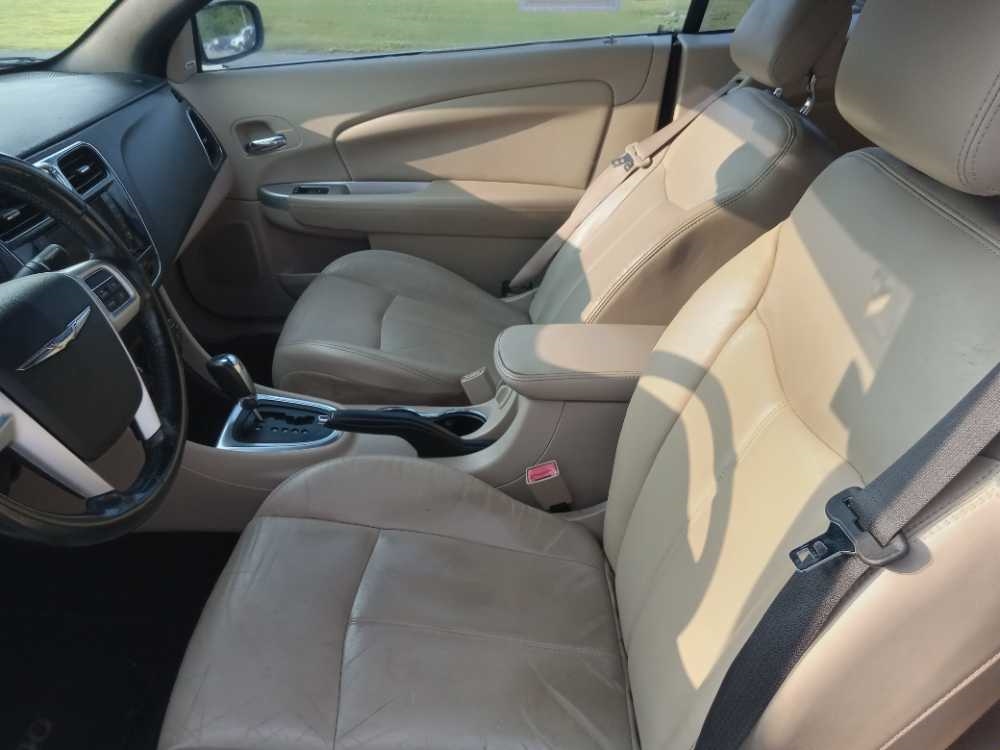 CHRYSLER 200 LIMITED