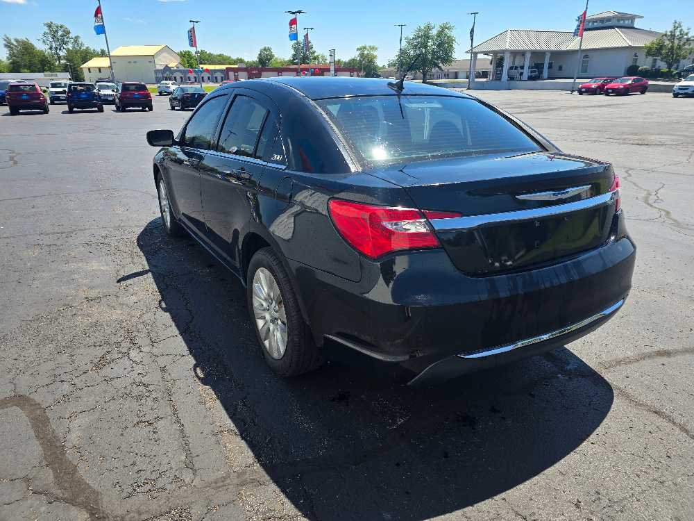 CHRYSLER 200 LX