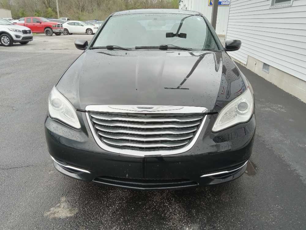 CHRYSLER 200 LX