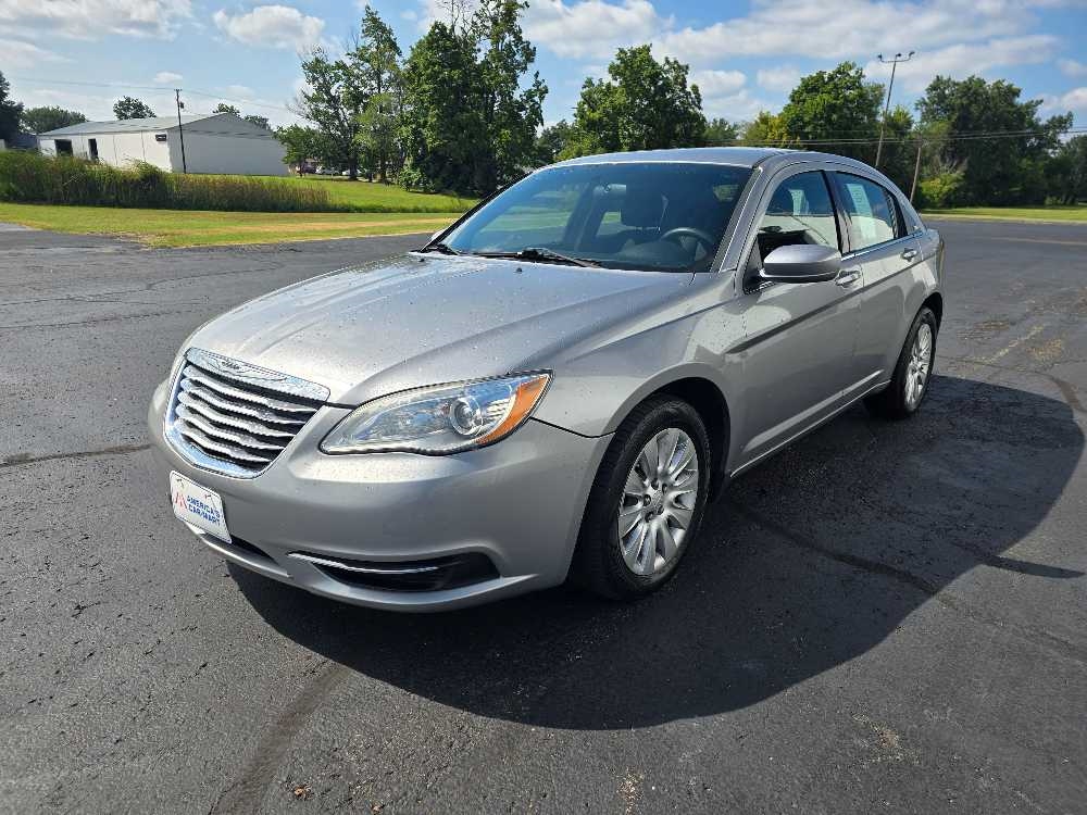 2014 CHRYSLER 200 LX