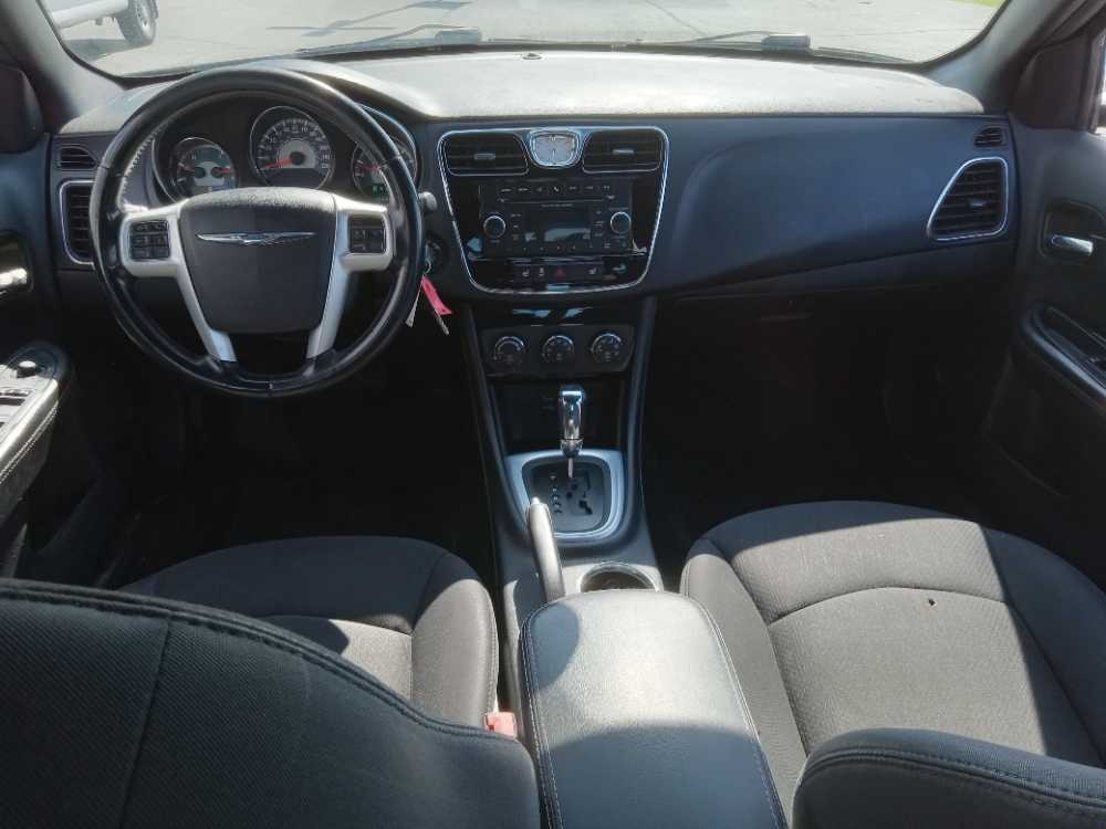 CHRYSLER 200 TOURING