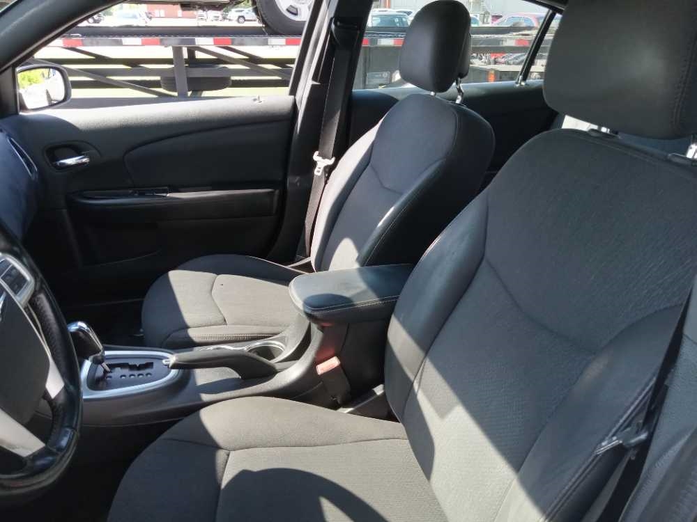 CHRYSLER 200 TOURING