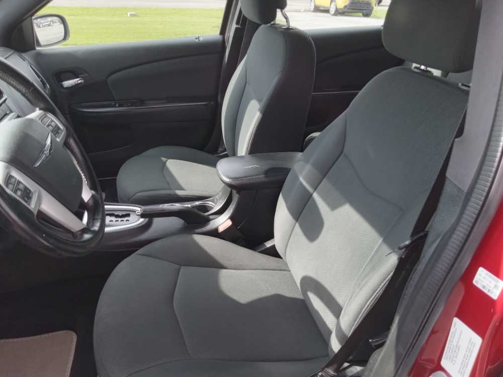 CHRYSLER 200 TOURING