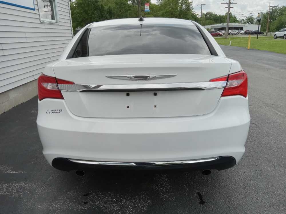 CHRYSLER 200 LIMITED