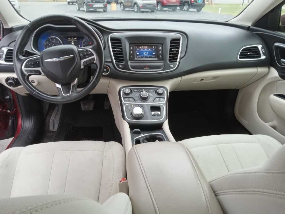 CHRYSLER 200 LIMITED