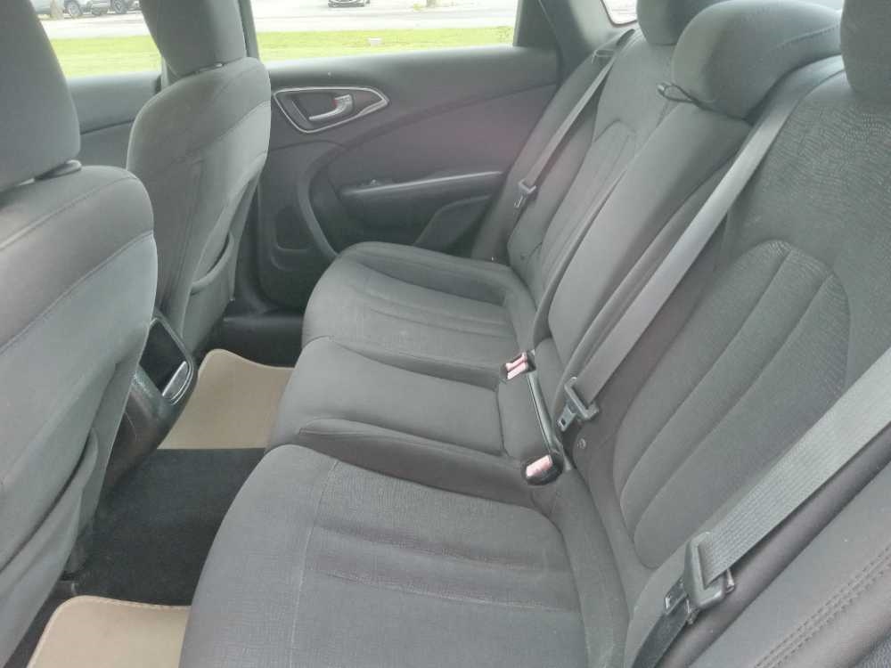 CHRYSLER 200 LIMITED