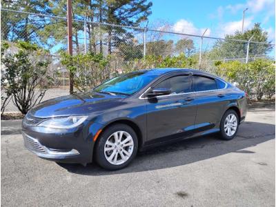 2017 Chrysler 200