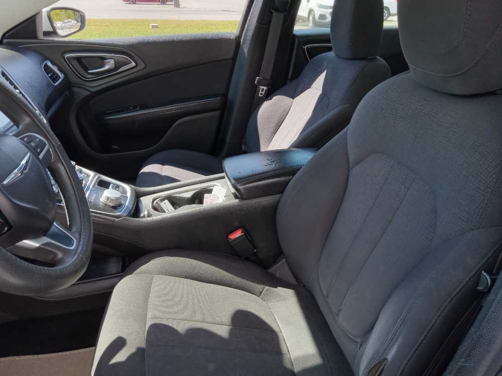 CHRYSLER 200 LIMITED