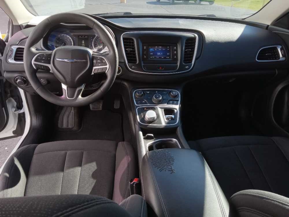 CHRYSLER 200 LIMITED