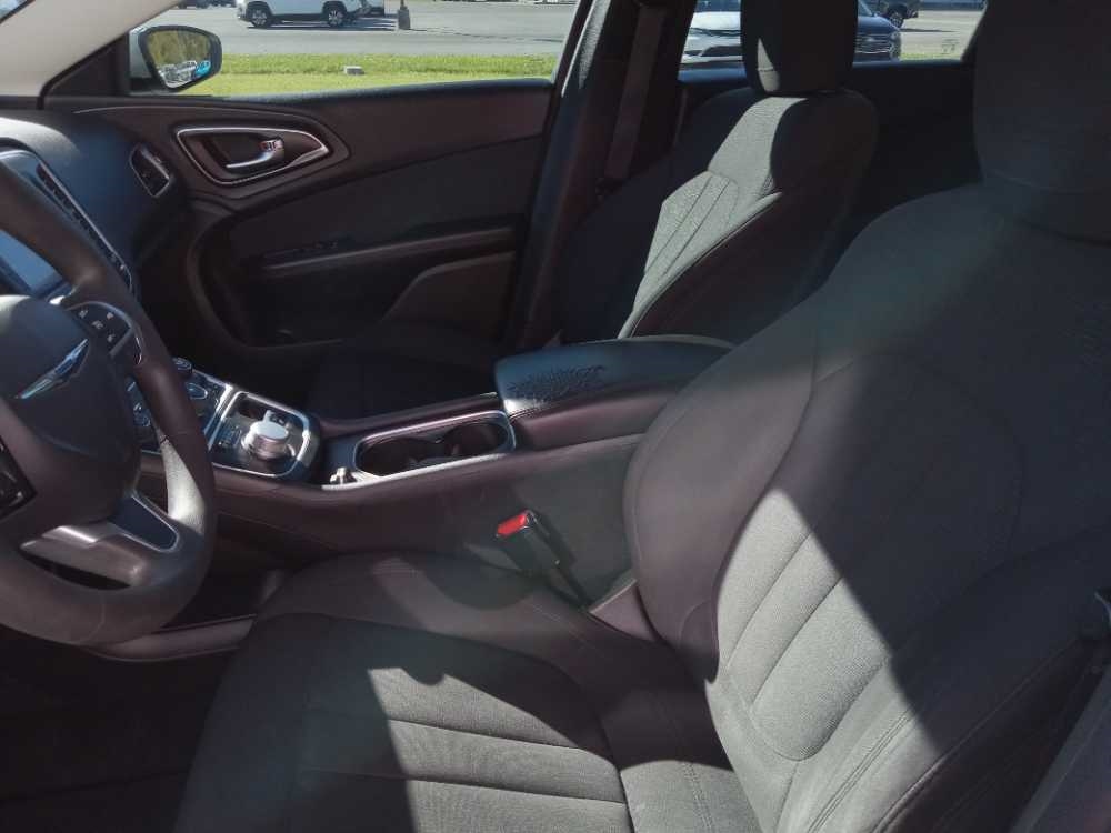 CHRYSLER 200 LIMITED