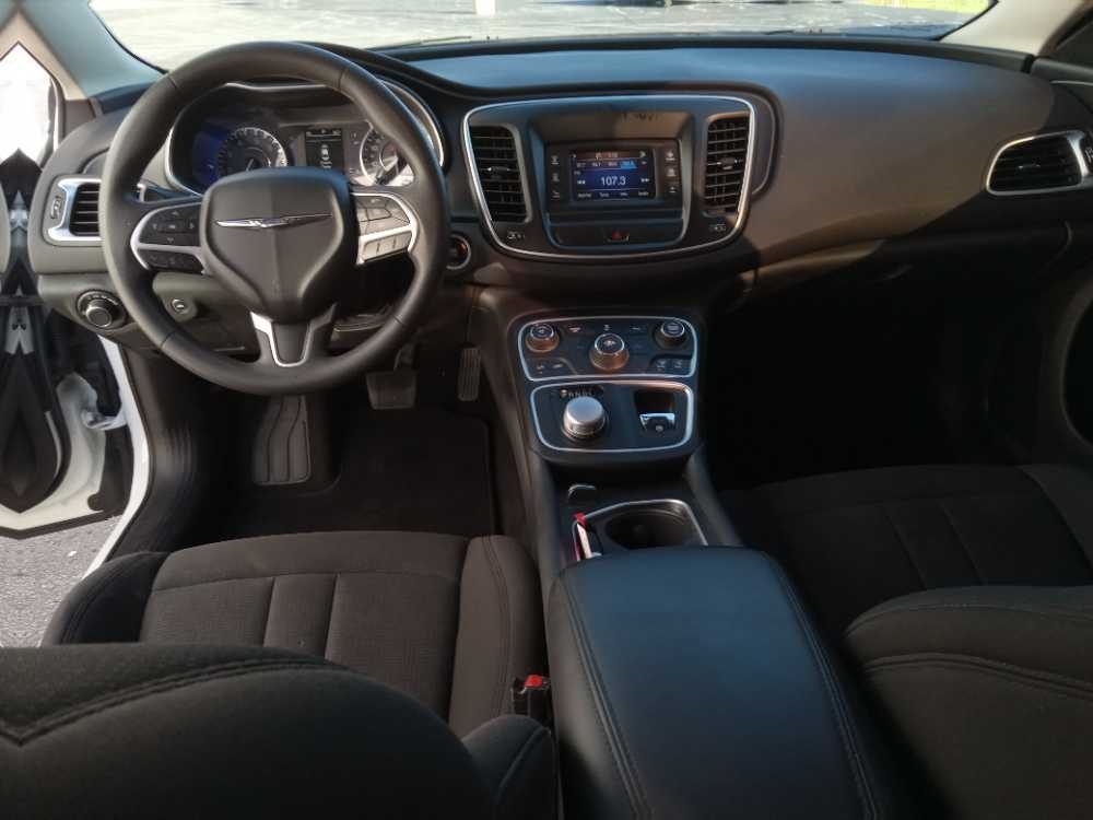 CHRYSLER 200 LIMITED