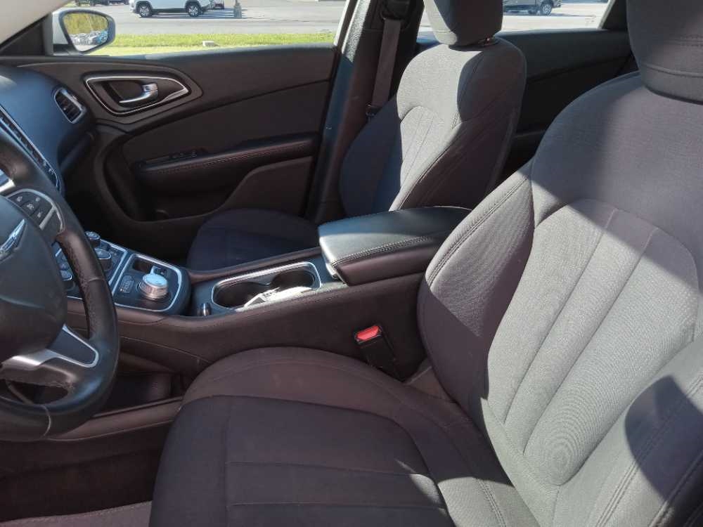 CHRYSLER 200 LIMITED