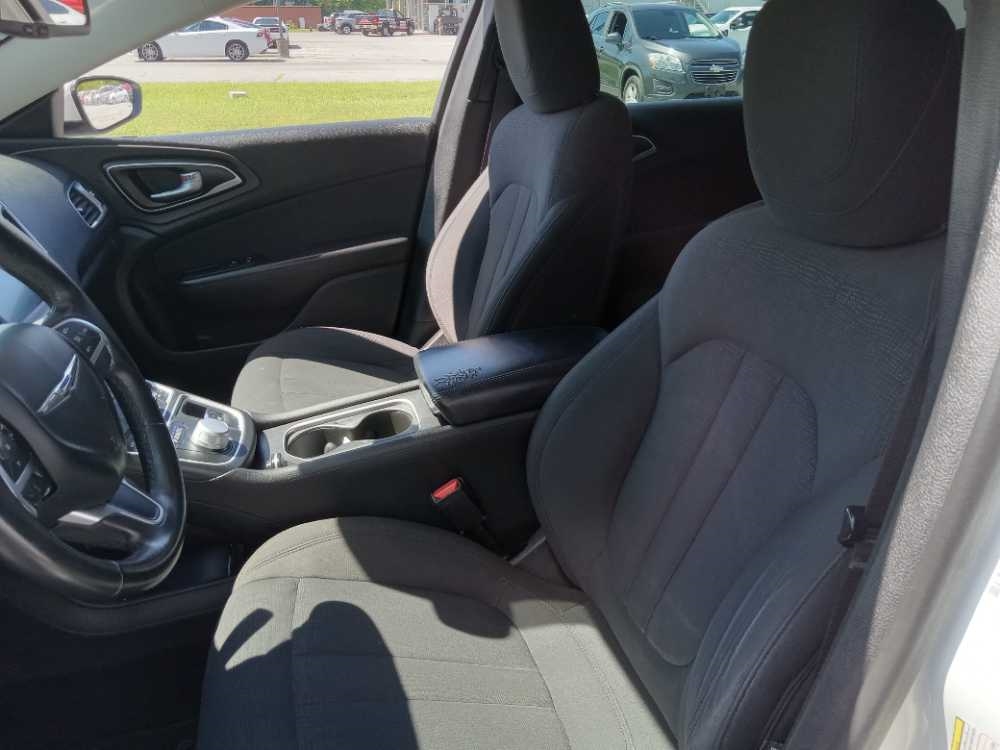 CHRYSLER 200 LIMITED