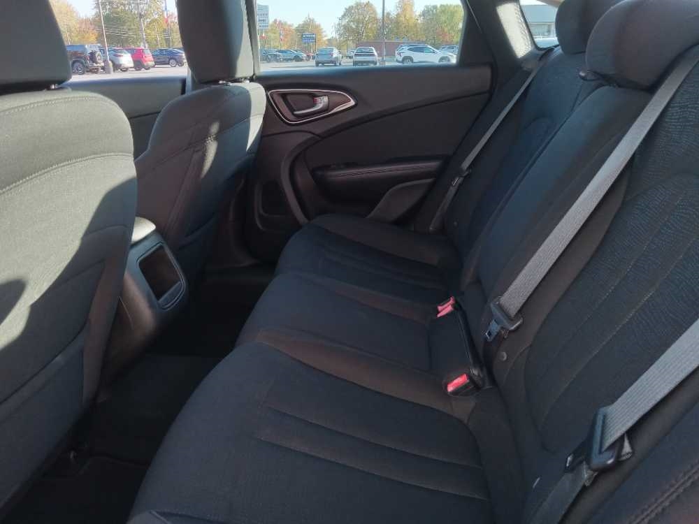 CHRYSLER 200 LIMITED