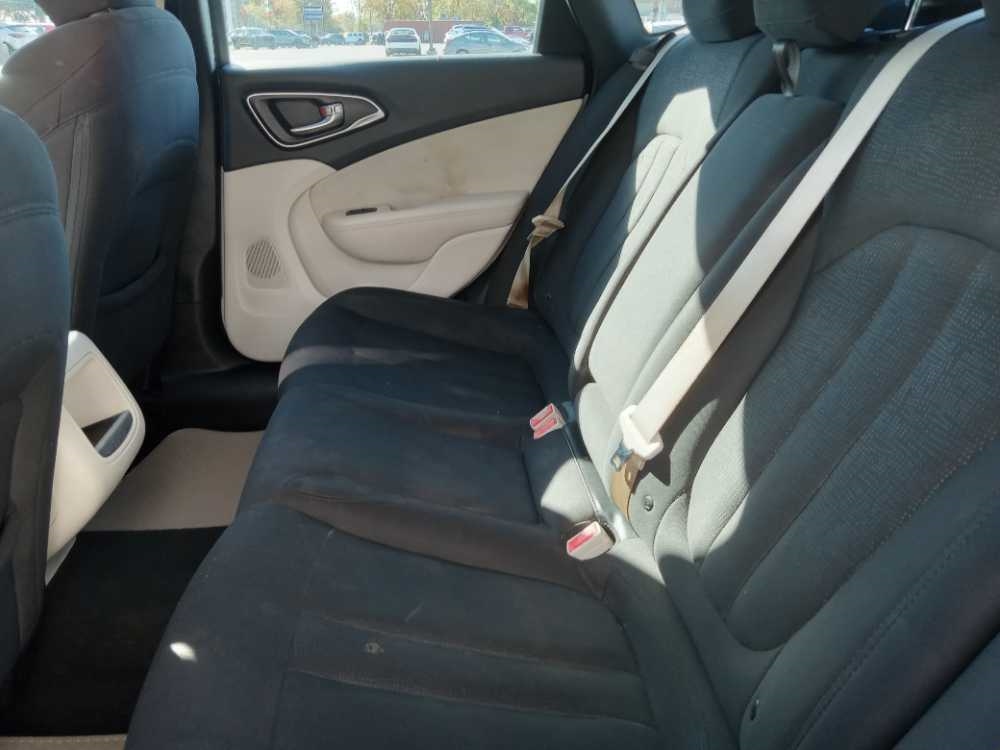 CHRYSLER 200 LIMITED