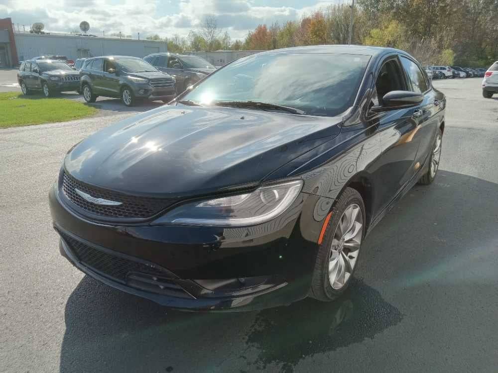 2016 CHRYSLER 200 S