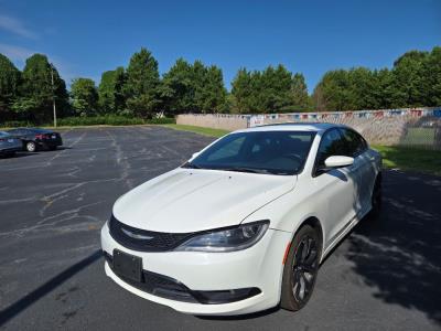 2016 Chrysler 200