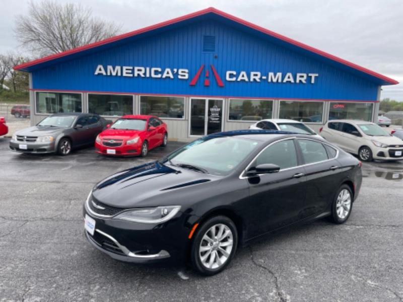 2015 Chrysler 200 C's photo