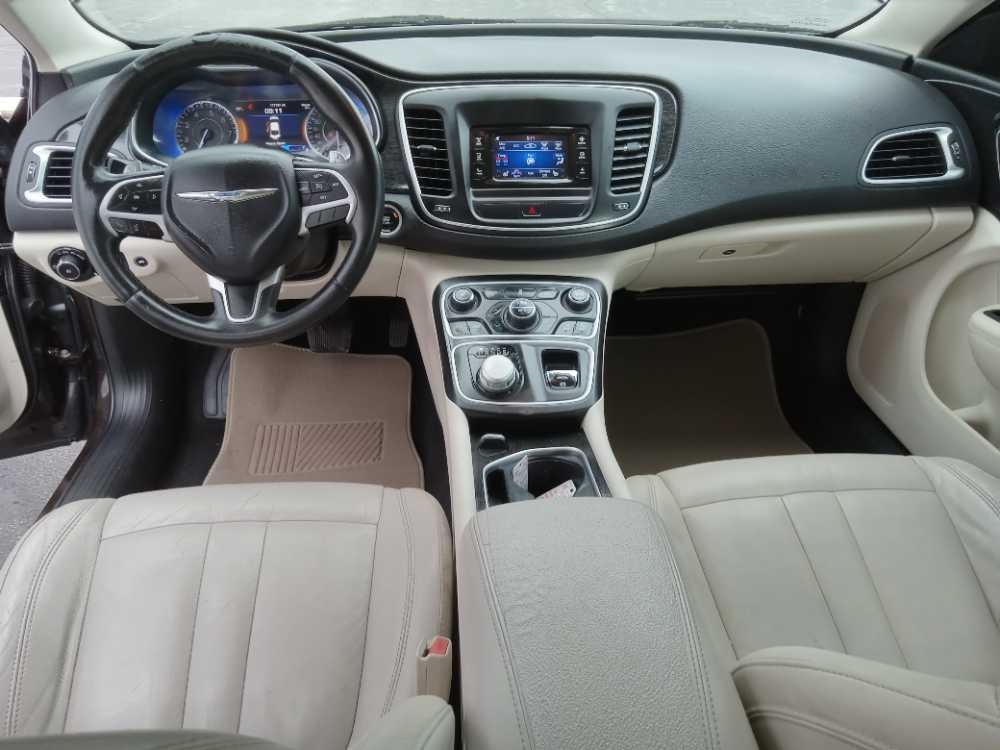 CHRYSLER 200 C
