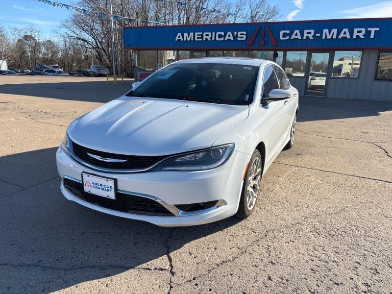 2015 Chrysler 200 C's photo