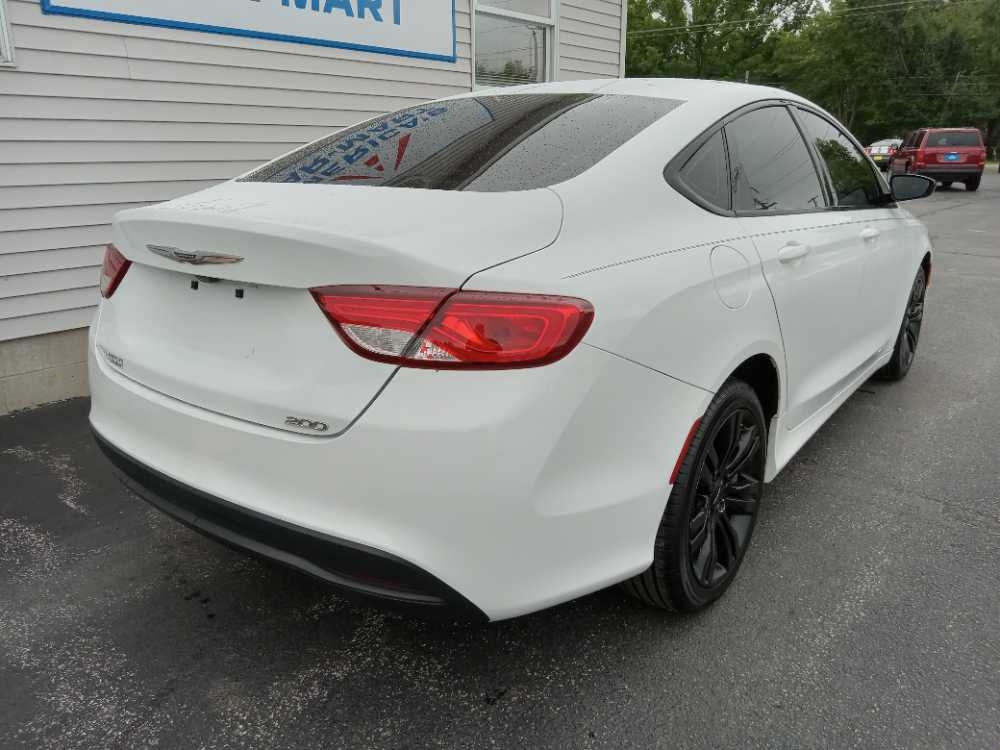 CHRYSLER 200 LX