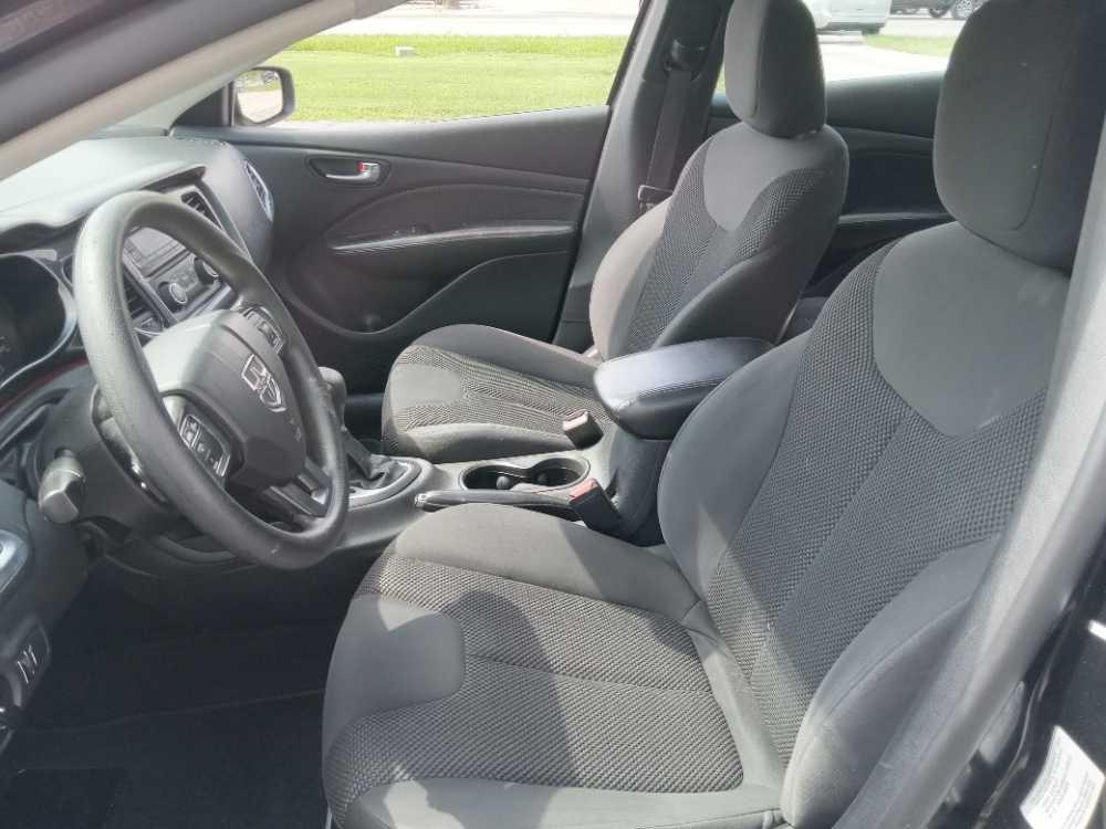 DODGE DART SE