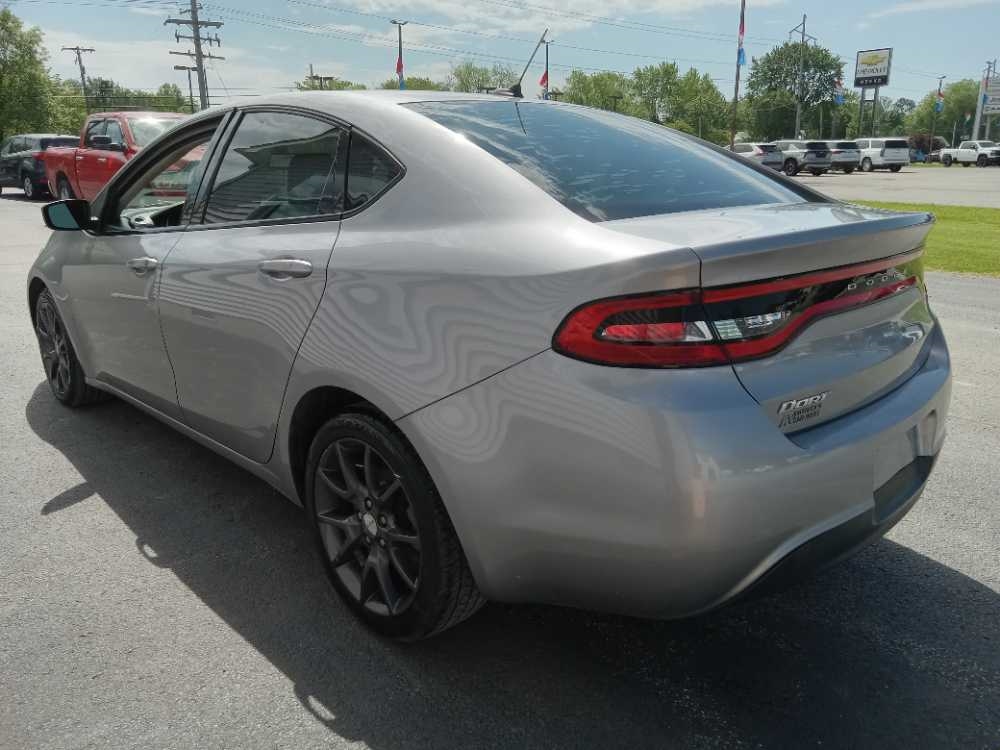 DODGE DART SE