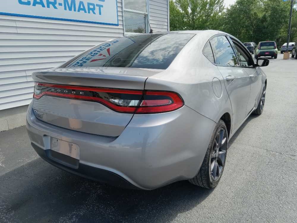 DODGE DART SE