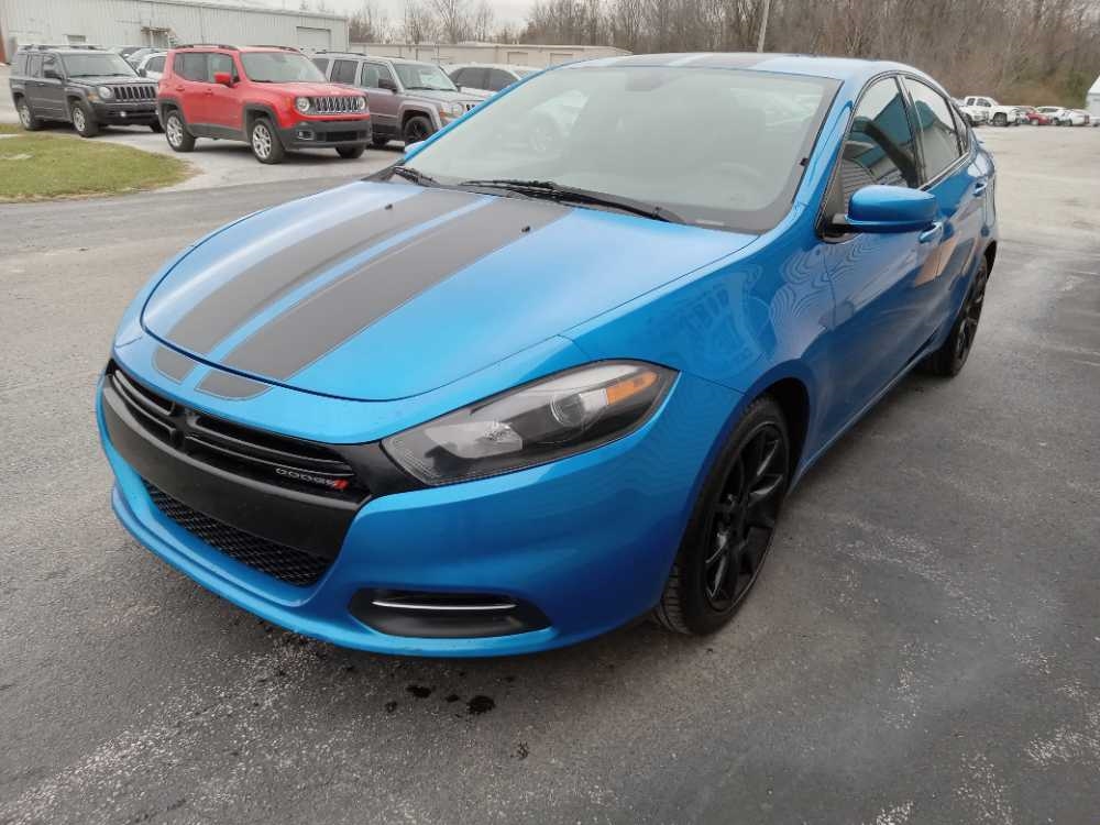 2016 Dodge Dart SE's photo