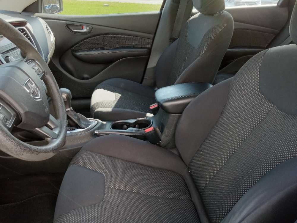 DODGE DART SE