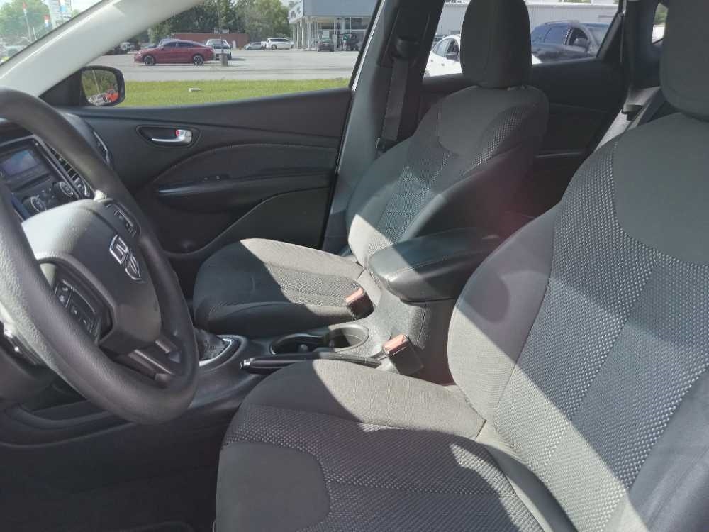 DODGE DART SE