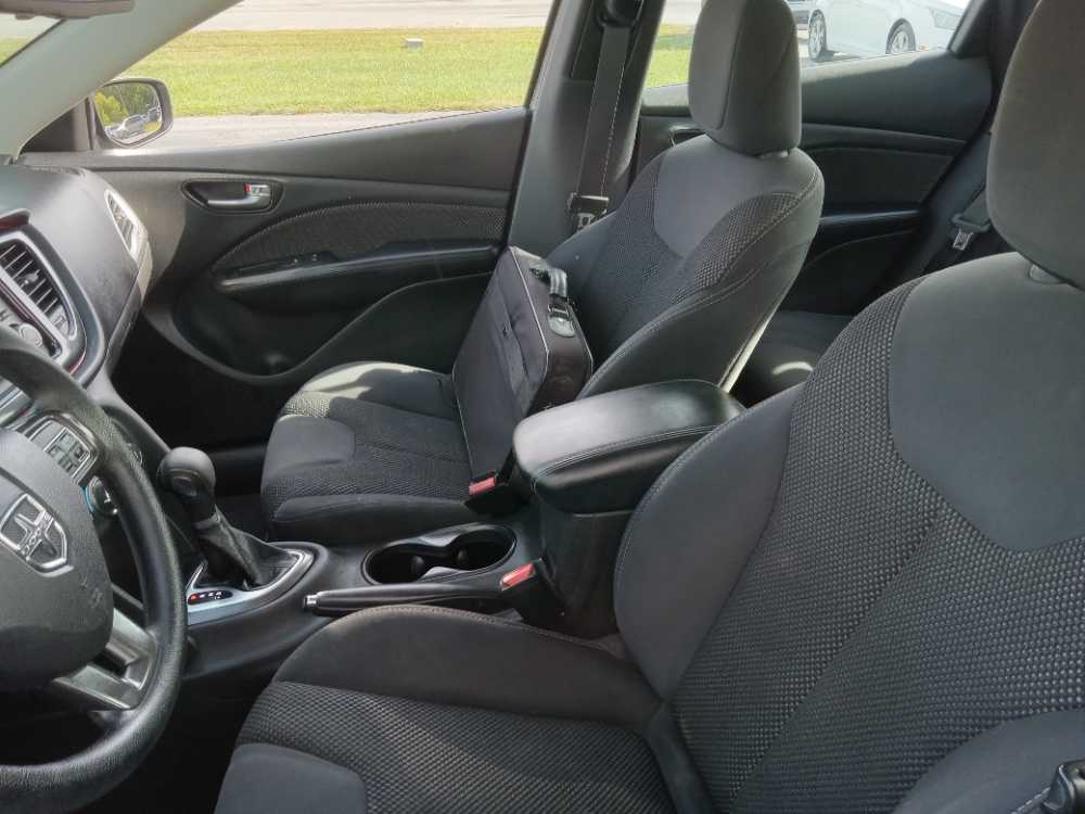 DODGE DART SXT