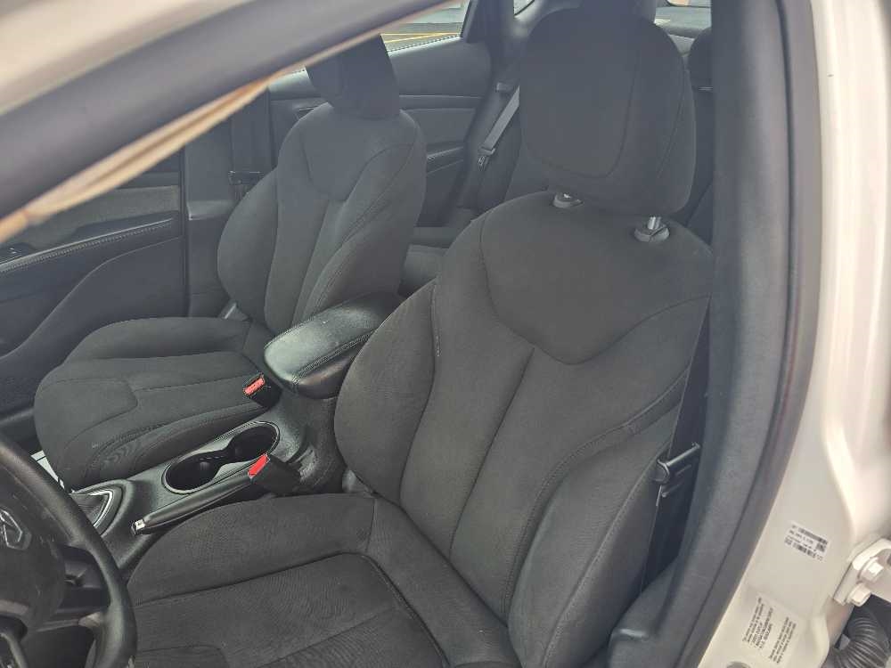 DODGE DART SXT
