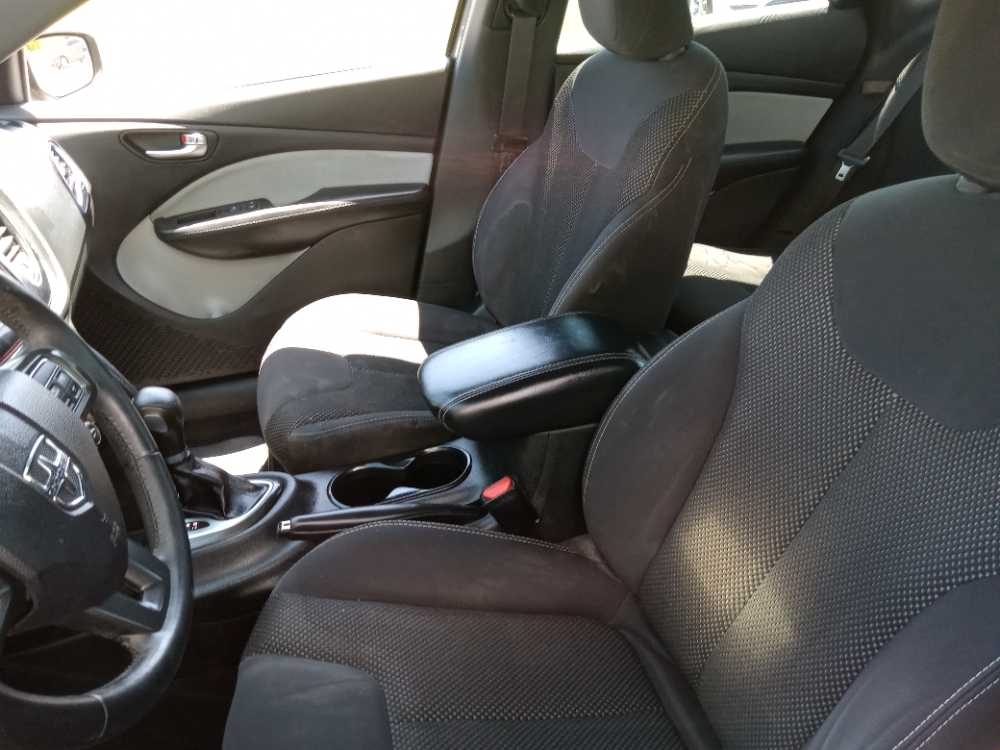 DODGE DART SXT