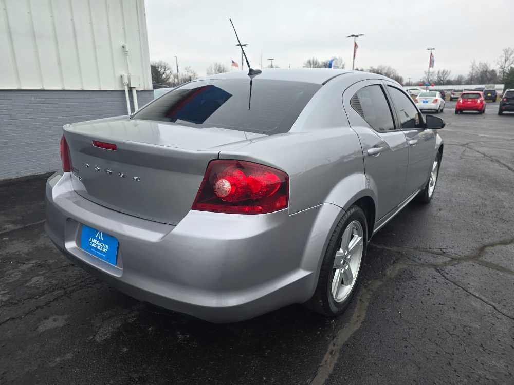 DODGE AVENGER SE