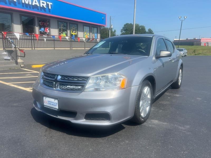 2014 Dodge Avenger SE's photo