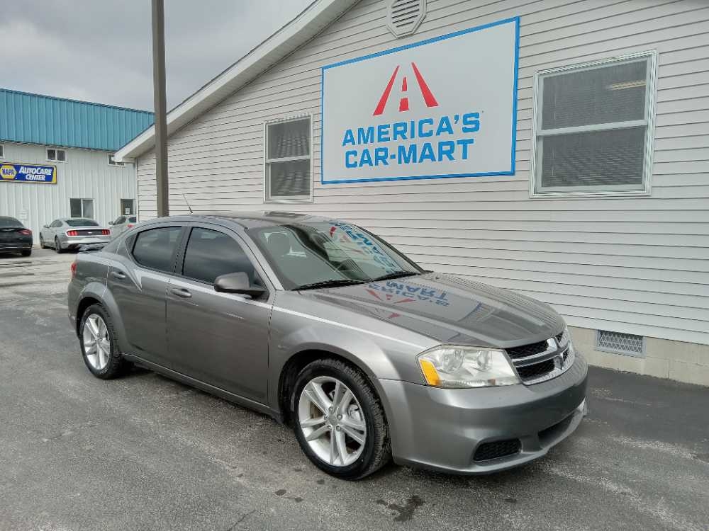 DODGE AVENGER SE