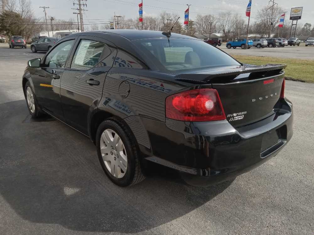 DODGE AVENGER SE