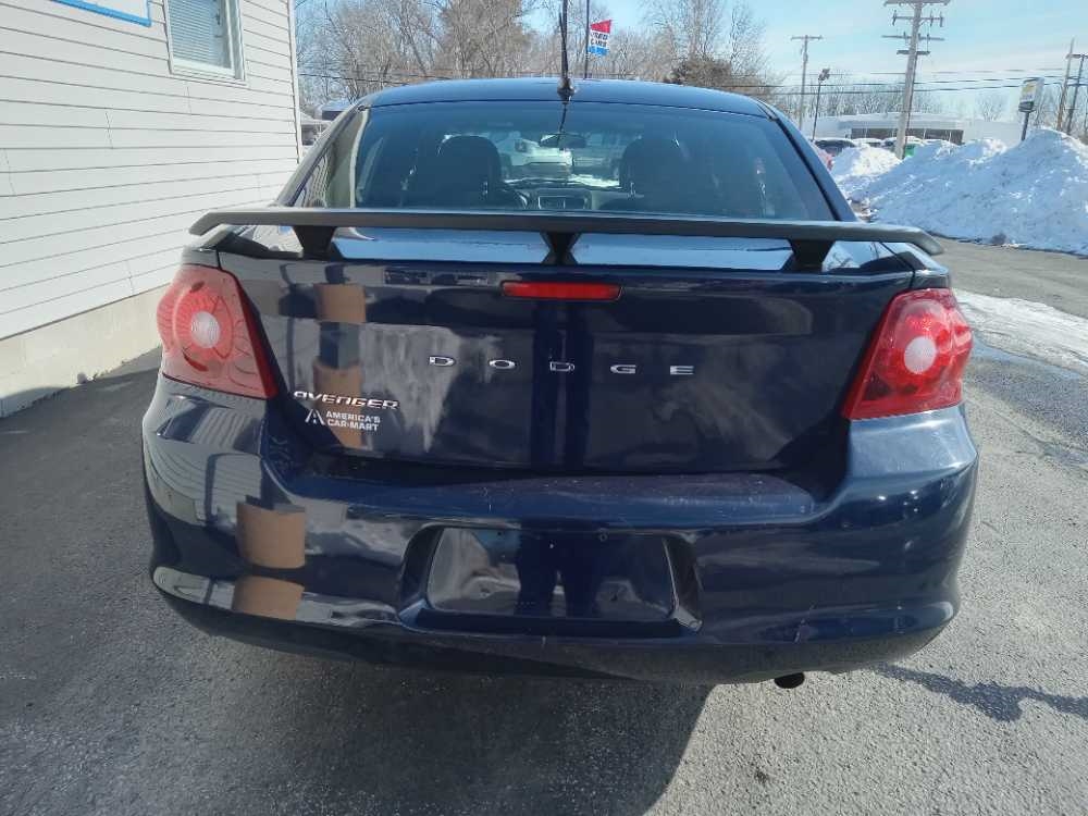 DODGE AVENGER SE