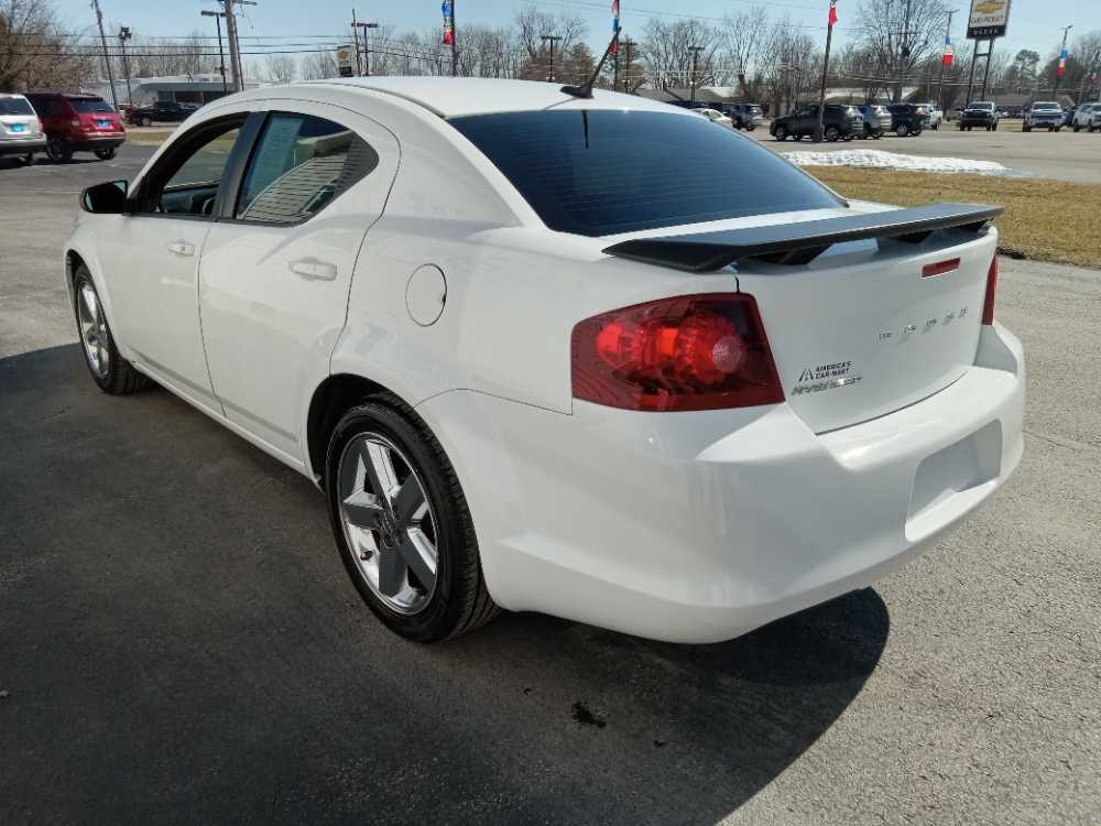 DODGE AVENGER SE