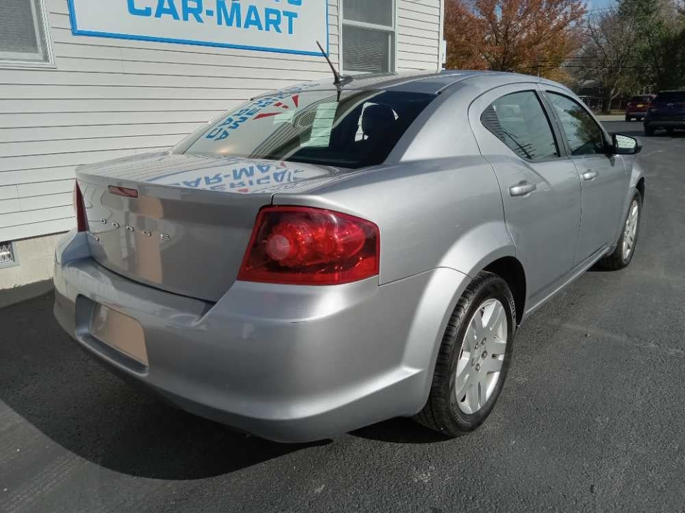 DODGE AVENGER SE