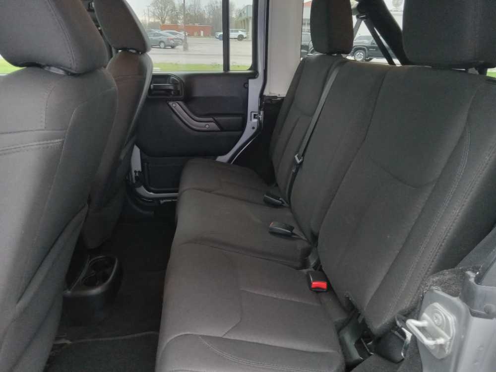 JEEP WRANGLER UNLIMITED S