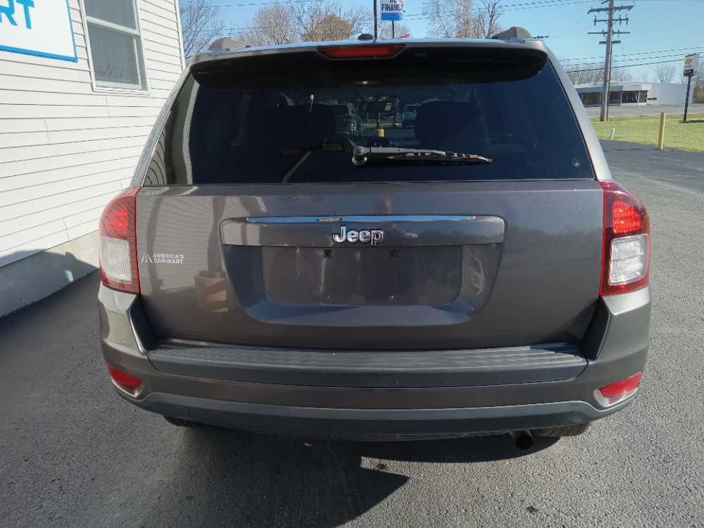 JEEP COMPASS LATITUDE