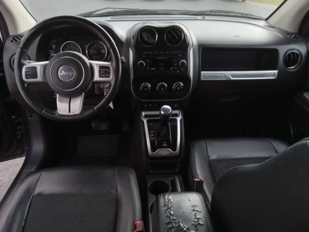 JEEP COMPASS LATITUDE