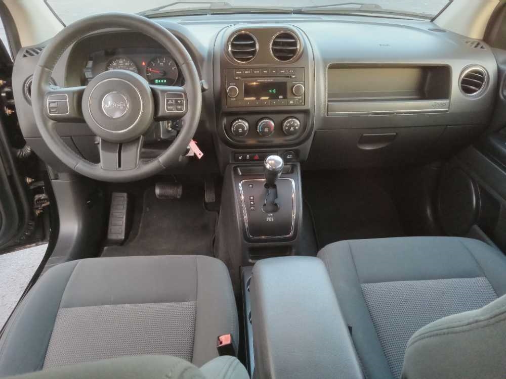 JEEP COMPASS LATITUDE