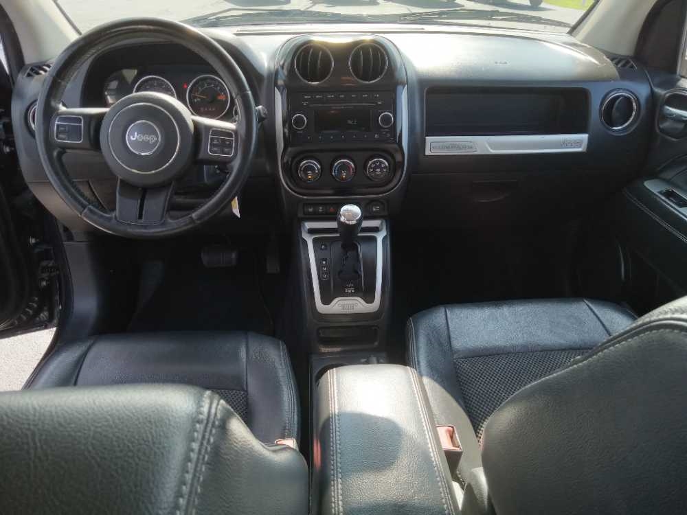 JEEP COMPASS LATITUDE