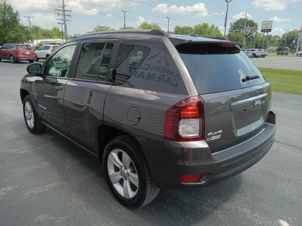 JEEP COMPASS LATITUDE