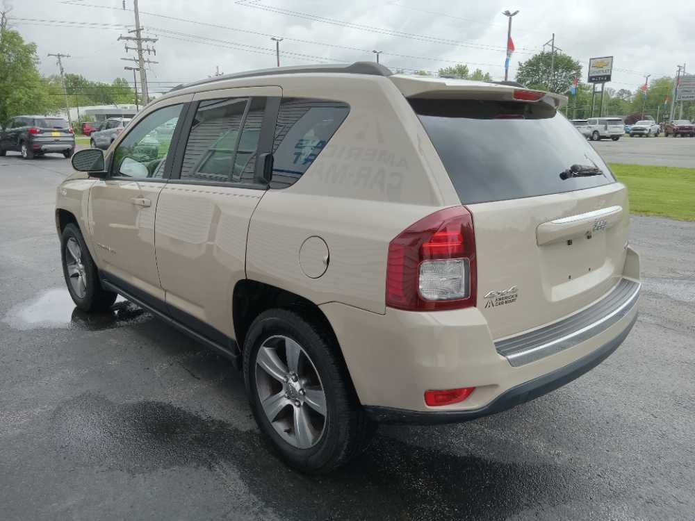 JEEP COMPASS LATITUDE