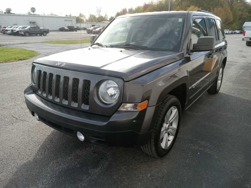 2016 Jeep Patriot Sport's photo
