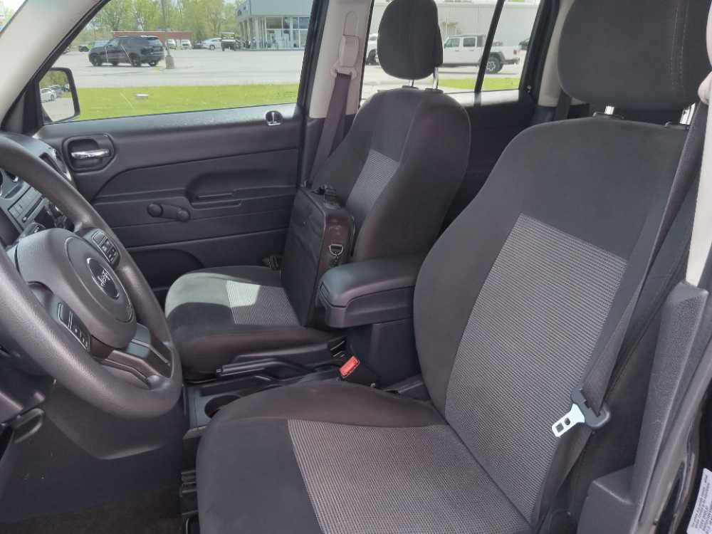 JEEP PATRIOT SPORT